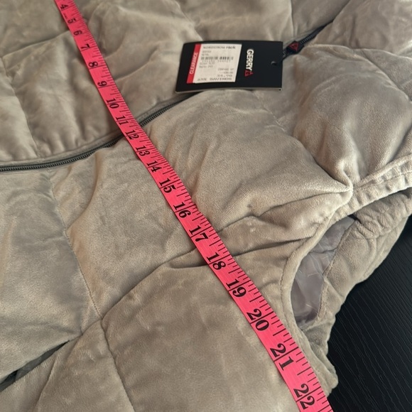 Gerry Weber Puffer Vest. Size XL - Picture 8 of 9